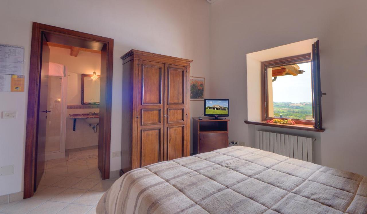 Il Girasole Country House Camerano Exterior photo